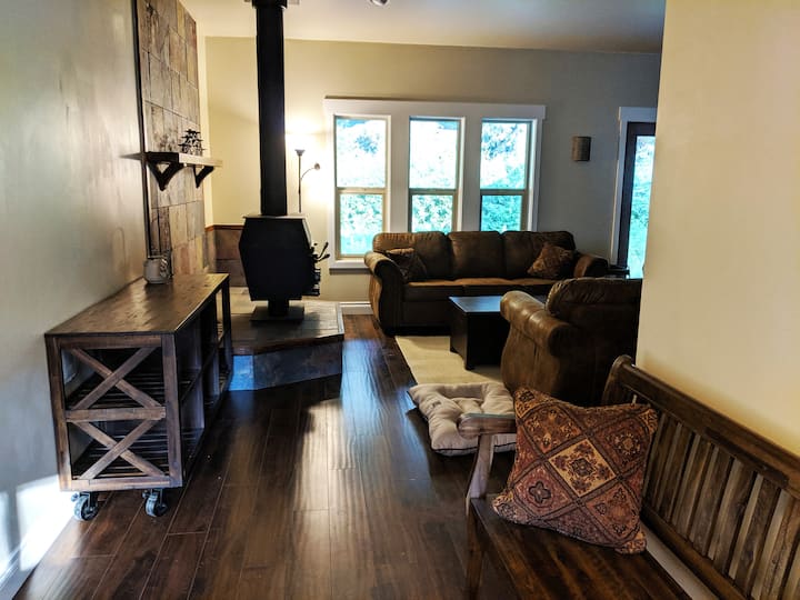 Nashwoods Lodge - Seward, AK