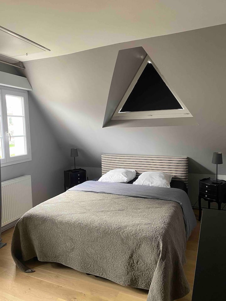 4 eme chambre lit 160 cm