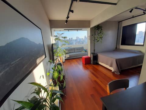 Penthouse with balcony. Wifi 500 Mb