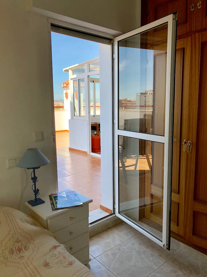 Chumba cha kulala hadi mtaro