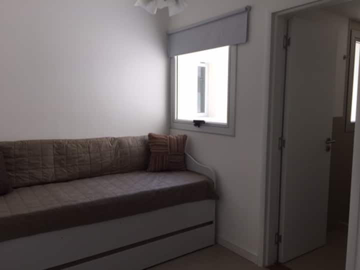 Tercer dormitorio en suite con sofá cama