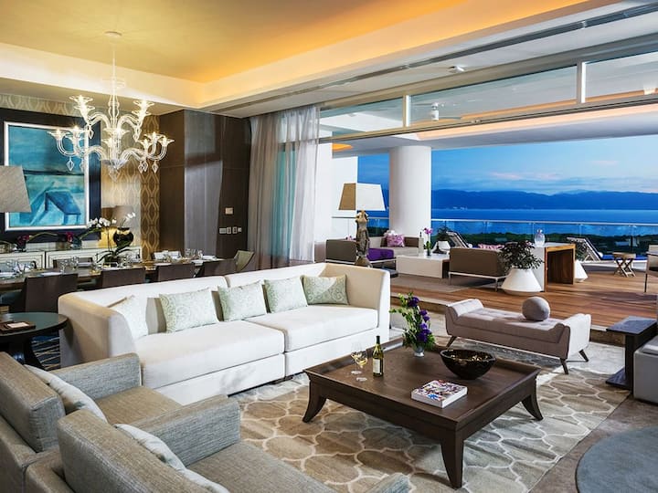 Grand Luxxe 4 Bedroom Residence