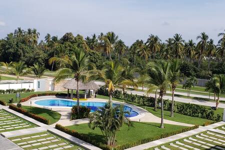 Depa con Jacuzzi . Acapulco Diamante