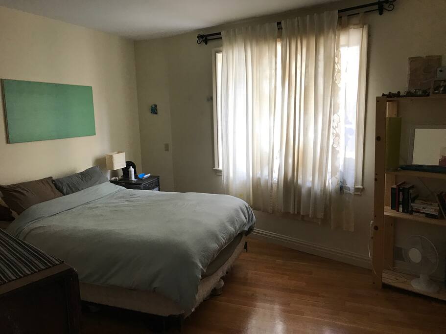 Guest bedroom