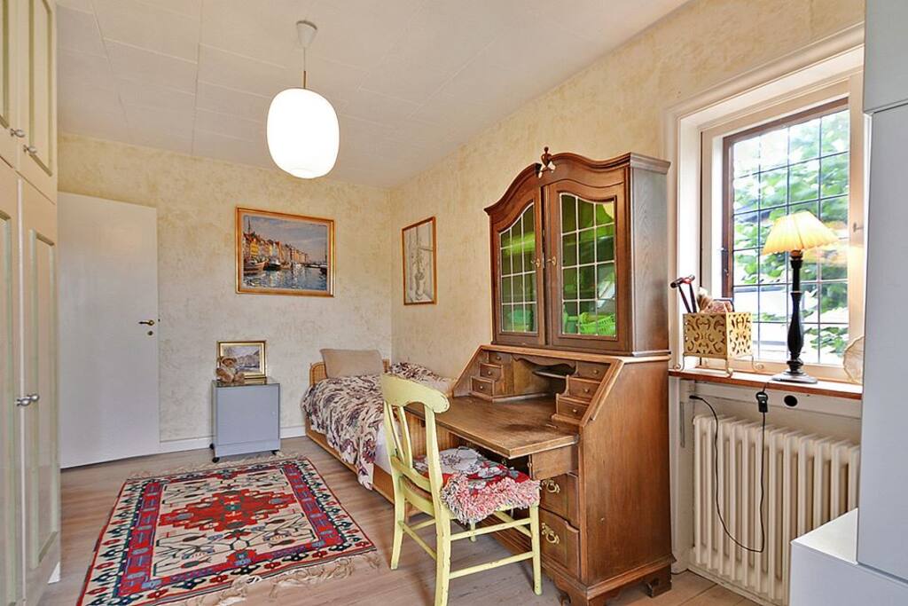 Guest bedroom - Can accommodate 1 person