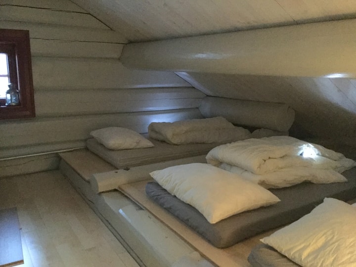 غرفة النوم 4، 2 (3) أشخاص).