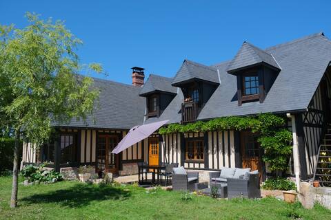 Normandy Getaway - Entire beachfront villa