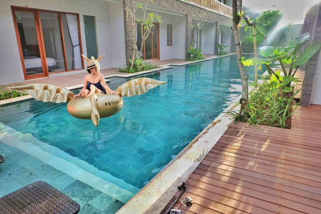 pool