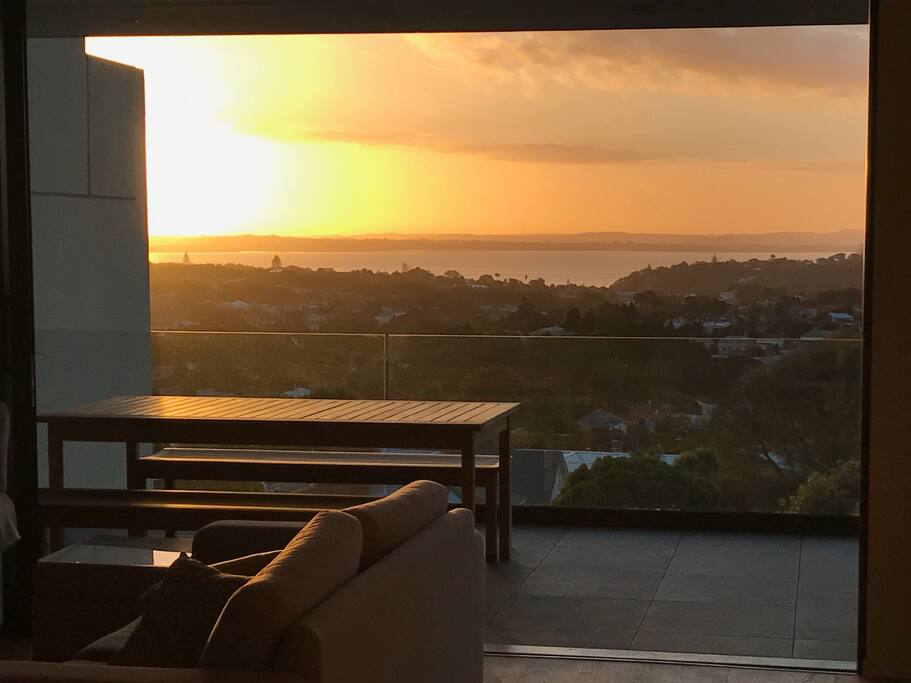 Sunset views over the harbour