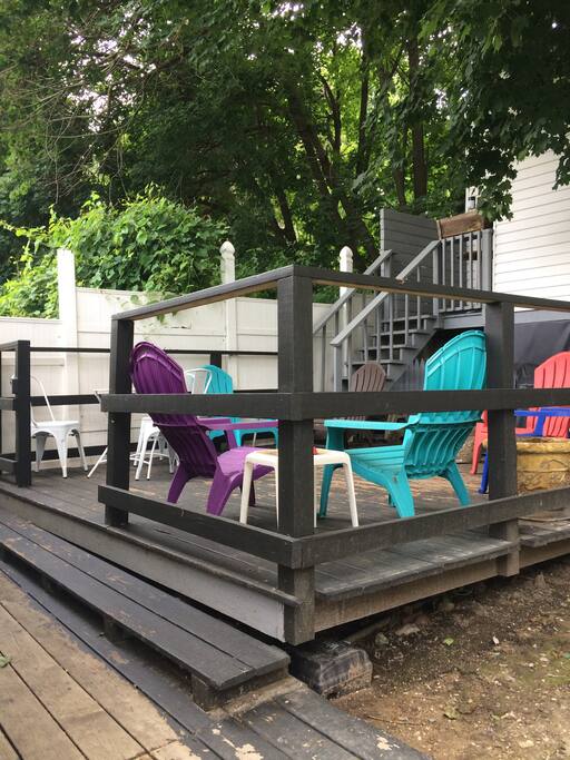 Your private deck. An oasis in the heart of the city.