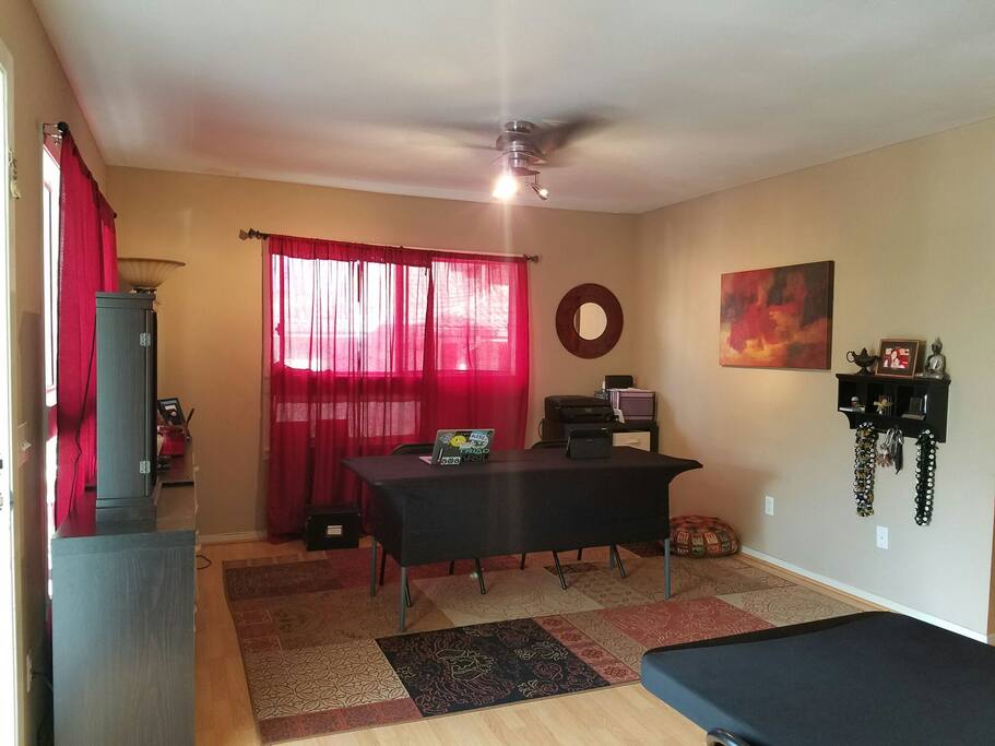 living/workspace