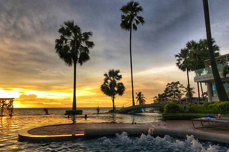 Charming Beachfront Stunning Seaview ,Pattaya city