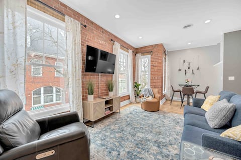 The Herald Downtown Battle Alley Luxury Getaway