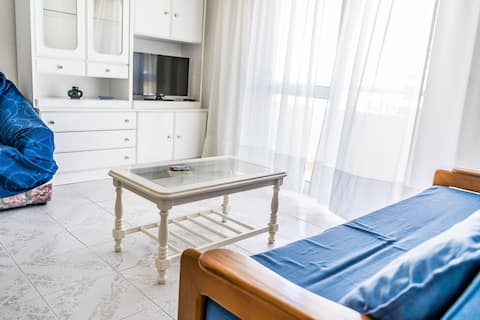 Popular Airbnb listing: T1 to 100 meters from beach in Quarteira