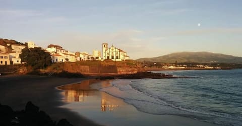 Imóvel de sucesso: Casa da Flor - Short-Mid Term Rental em Rosto Do Cão (São Roque)