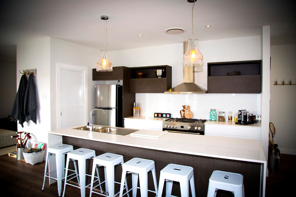 Chefs Kitchen and Breakfast Bar