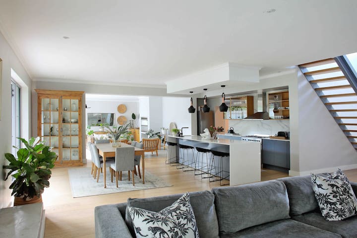 Stylish Newlands village home