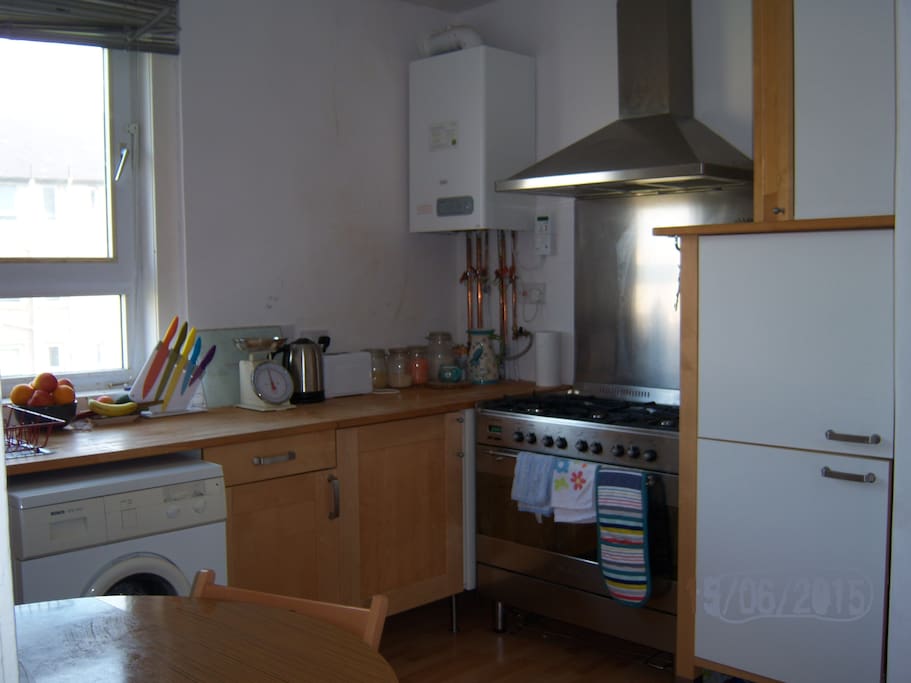 Fully equipt kitchen