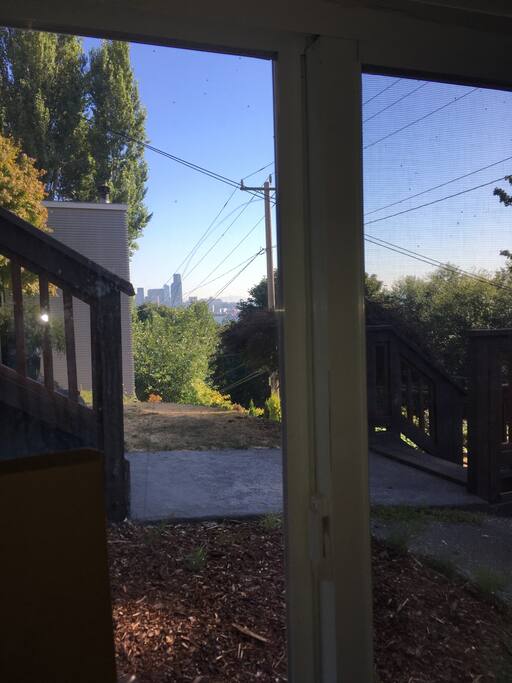 Peek view of city from entrance