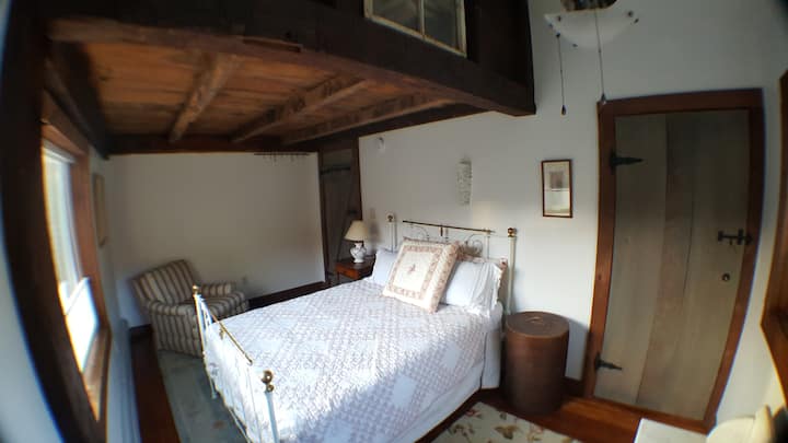 Спалня №2 двойни легла