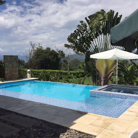 Summer House in Venecia (Ant) near to Medellín