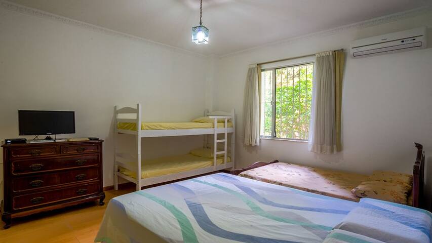 Best Copacabana Point at 200m of the Beach gallery image 5