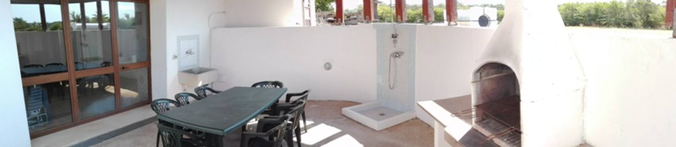 appartamento in villa Martina a 3km dal mare 14 pl gallery image 3