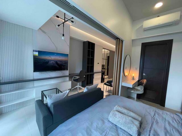 Fei managed Airbnb listing 1
