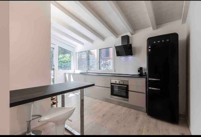 Piccola Perla gallery image 4