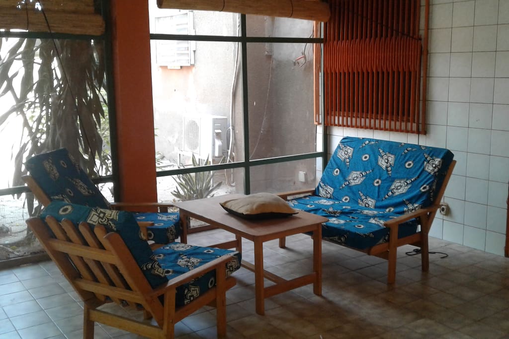Le salon sur la terrasse