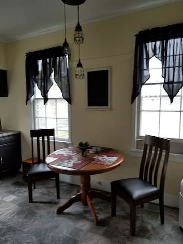 Airbnb Woodstock Vacation Rentals Places To Stay Virginia