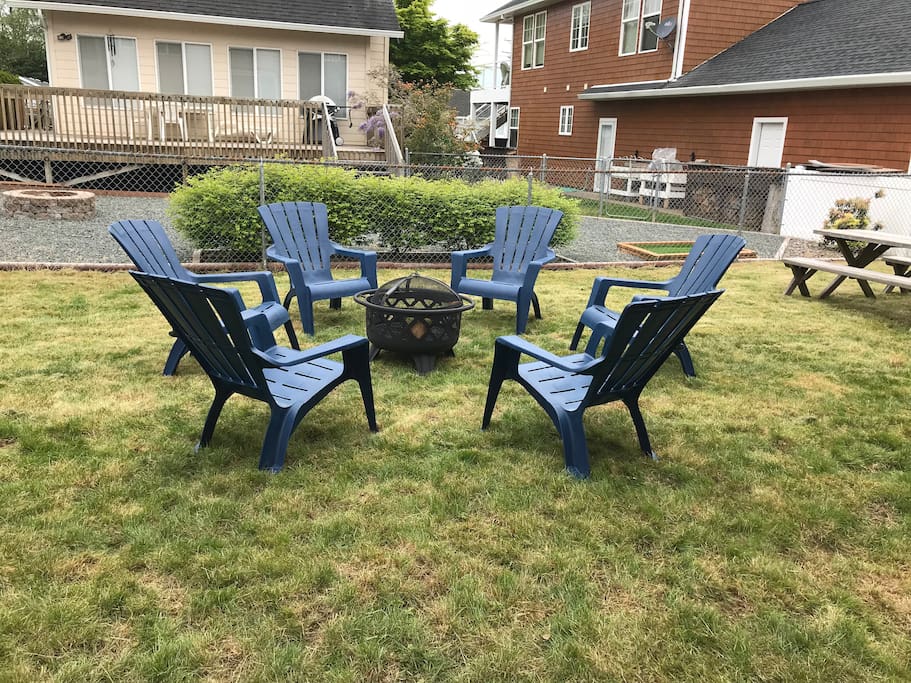 Great fire pit area in backyard.