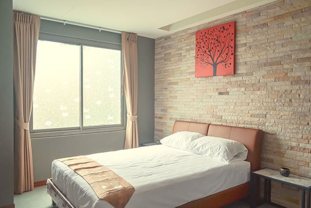 Bedroom
It has a medium-sized bed, air conditioning, wardrobe, bedside table and cable TV. At night time there is a comfortable backlight which is available without getting up from the bed.