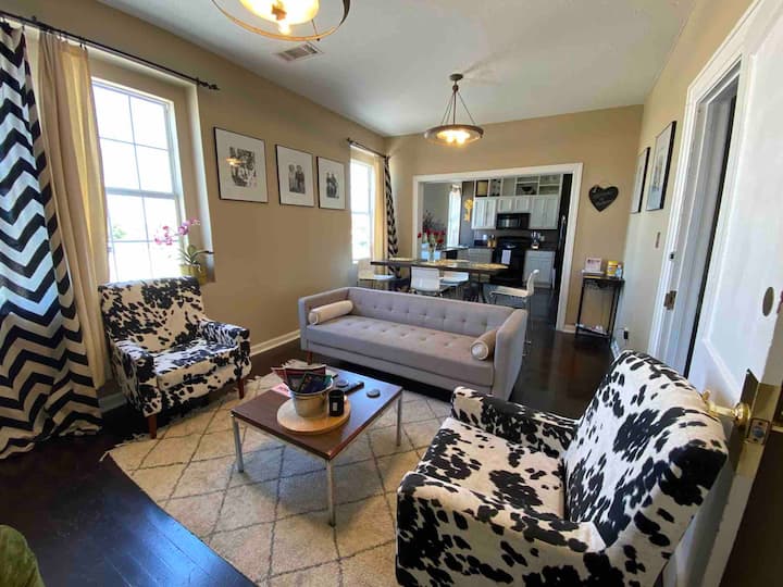Montgomery's 6bdrm Cultural Hub Downtown - Montgomery, AL