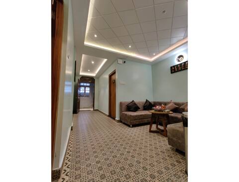 The Revett Boutique Suite 2 with Balcony & Lounge