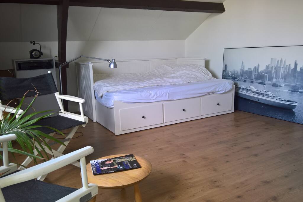Second bed room (one-two person bed)