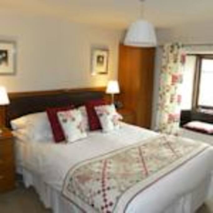 Example double en-suite room