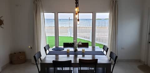 Sunset Place Ocean view and pool. 2 or 3 bedrooms