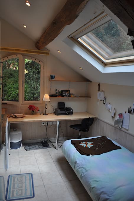 Un joli studio de 13m2 tout équipé dans un écrin de verdure