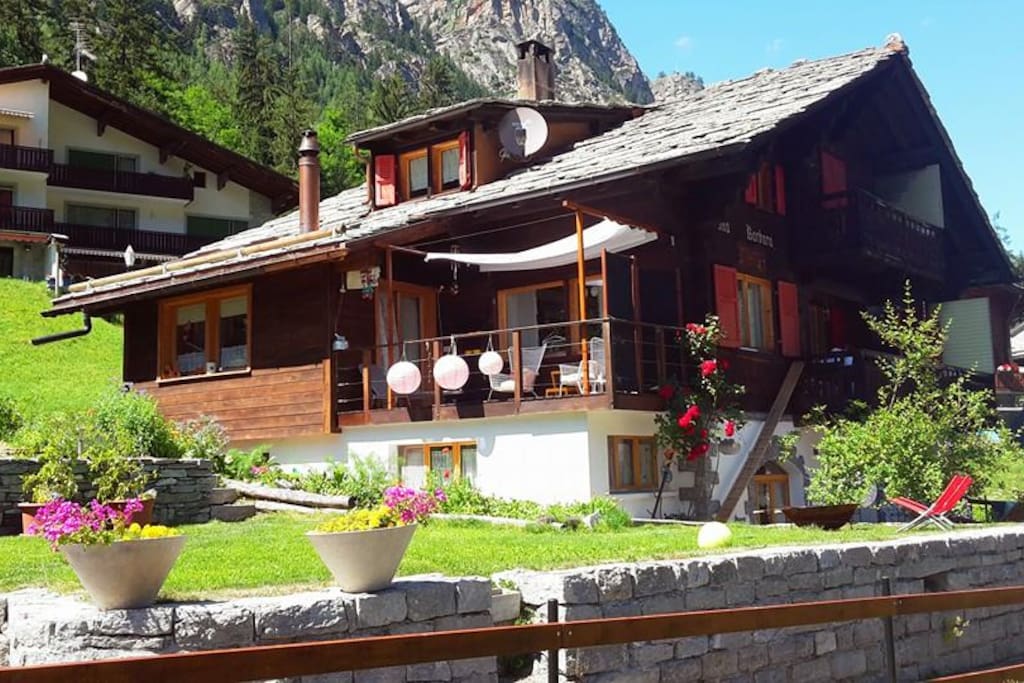 unser Walliserchalet in den Alpen