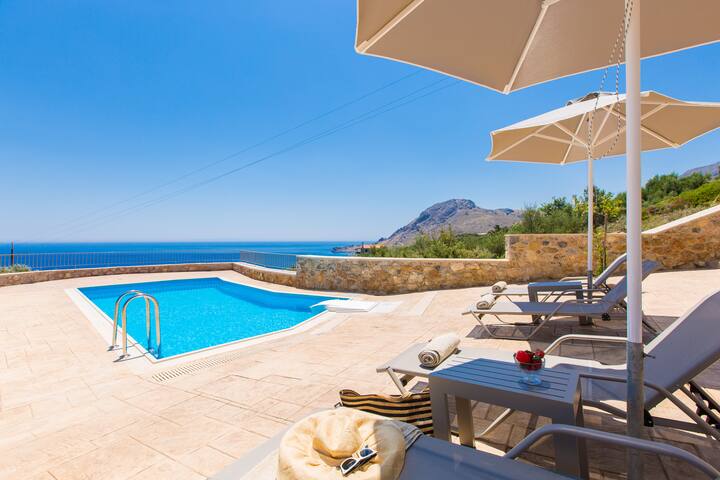 Villa Thromila – Panoramic Sea view in South Crete gallery image 2