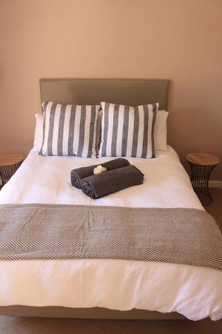 Bergen House gallery image 2