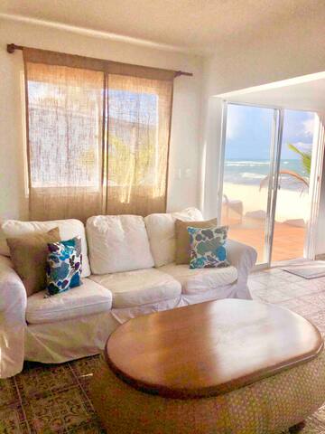 Janets Beach Club Property Management managed Airbnb listing 1
