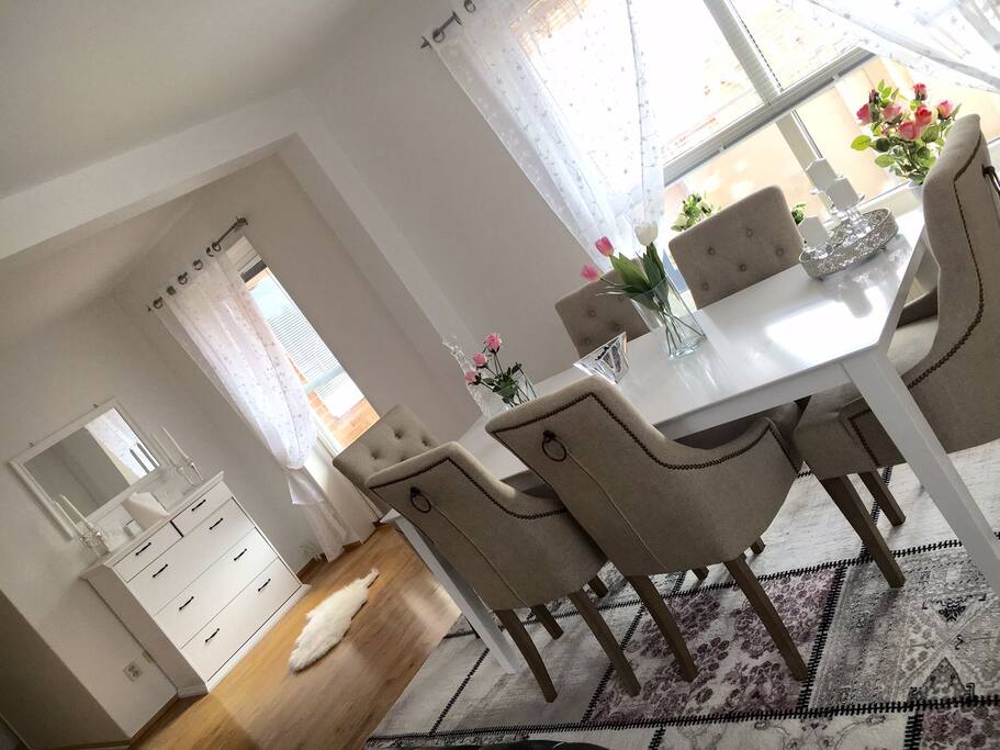 lIVING ROOM you can use