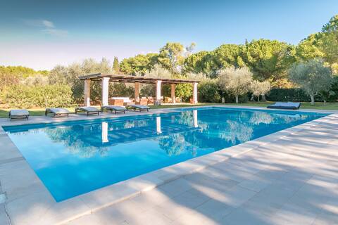 VILLA RIGGIA-MASSERIA 700 NEAR MARE-NARDÒ