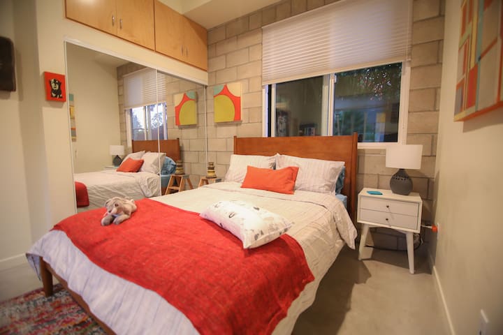 Leucadia Room with Private Entrance