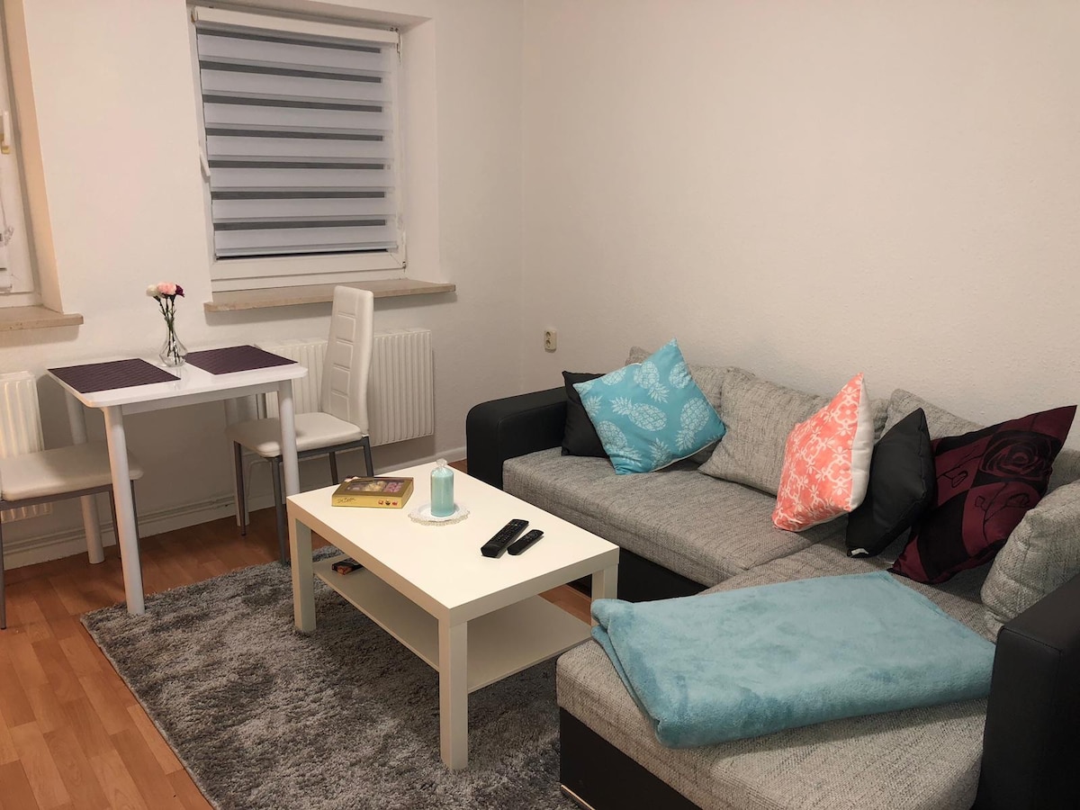 Anuncio de Airbnb popular: Central apartment in Neumünster Böcklersiedlung en Neumünster