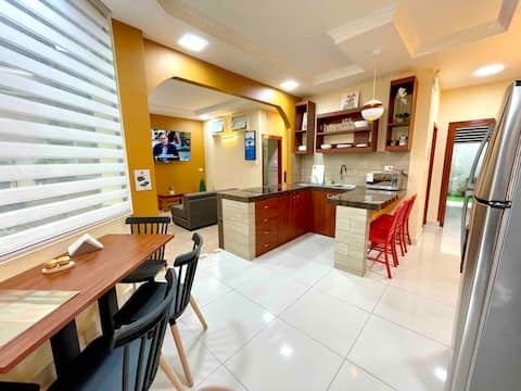 Cute Big Suite in the center of SD