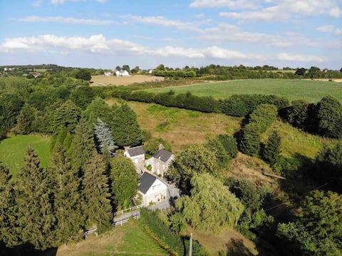 The Cottage by the Mill, Conde sur Vire