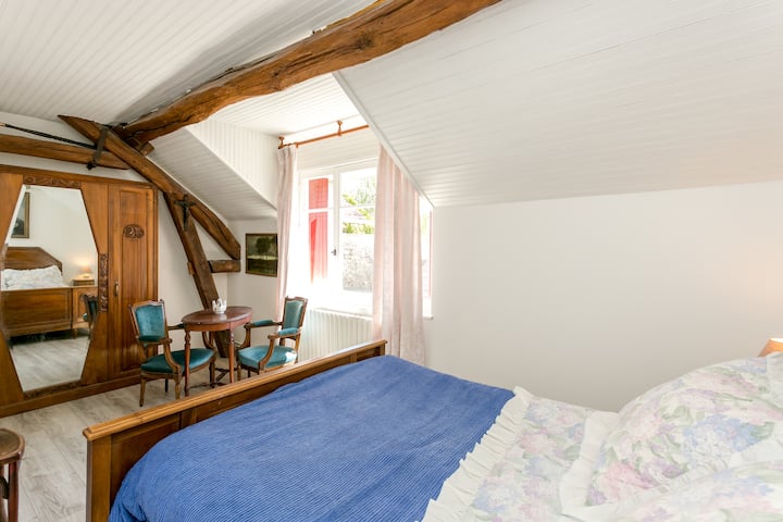 საძინებელი 4